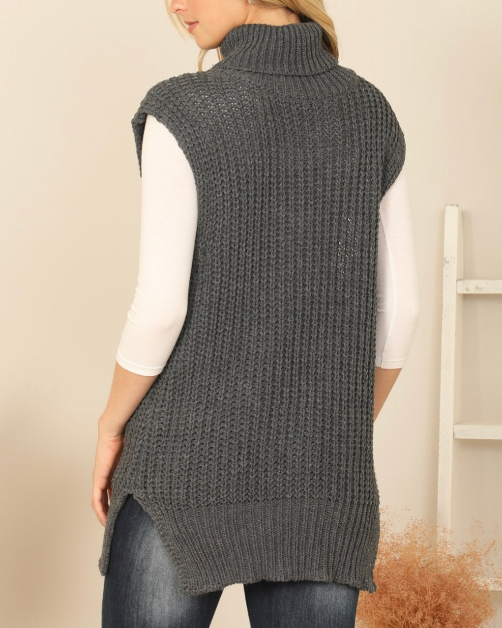 Nate Turtleneck Sweater Vest