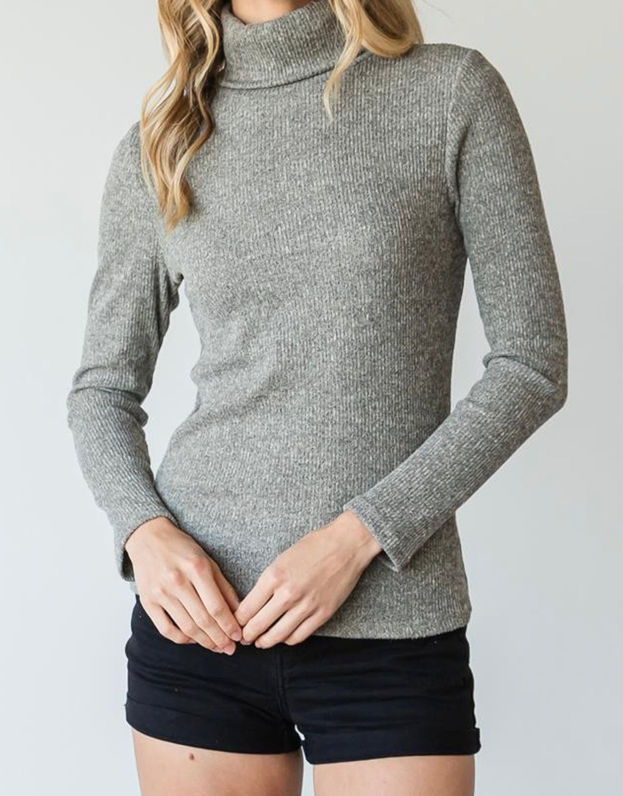 La Básica Turtleneck Ribbed Top (Multiple Colors Available)